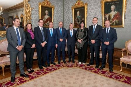 16.05 Firma Soden Oinarri comprimida