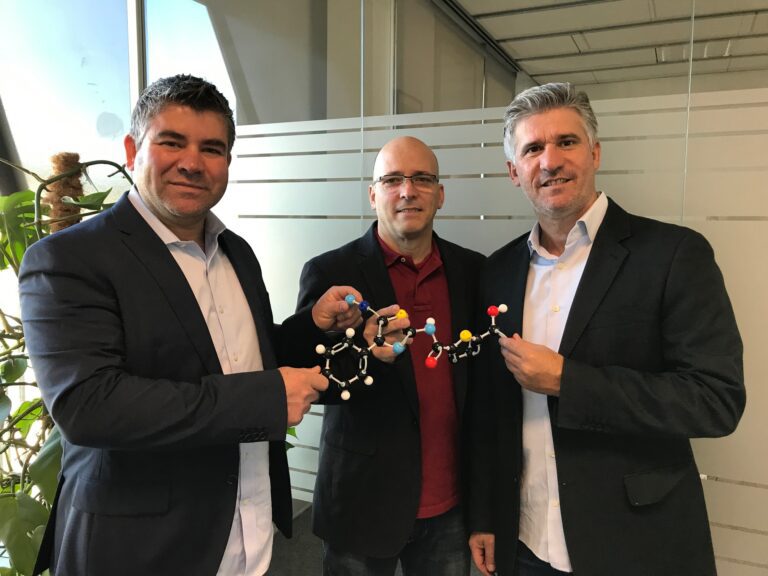 19.03 medibiofarma equipo