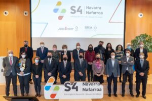 Representantes del comité de dirección S4 y ponentes de la jornada